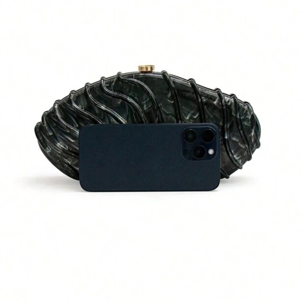 Textured irregular shape acrylic clutch purse - Picture 5 of 7